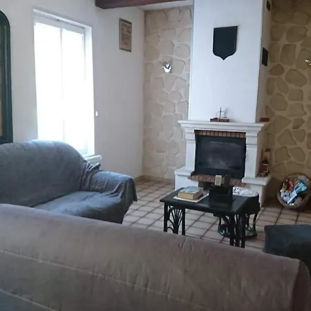 Σπίτι διακοπών Charmante, Style Belle Epoque Maison Avec Cheminee